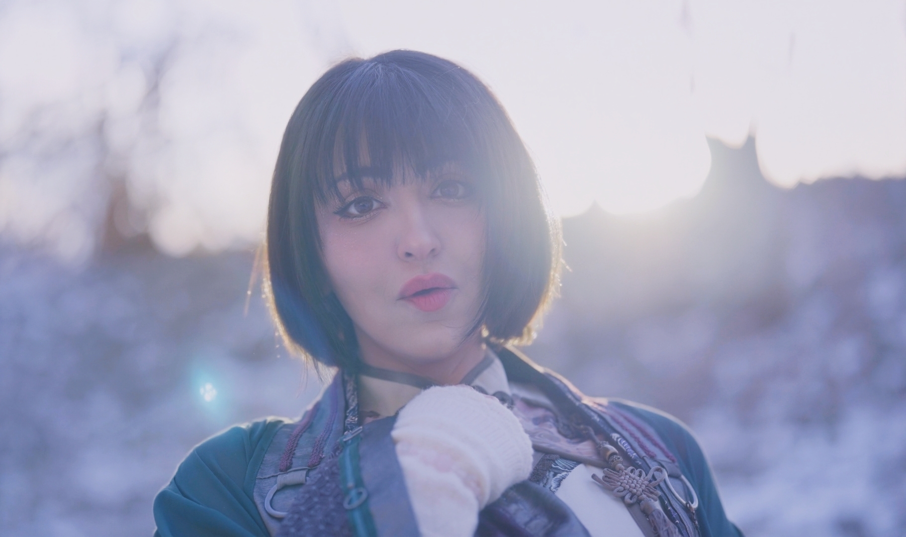 KOURO — close-up from the music video